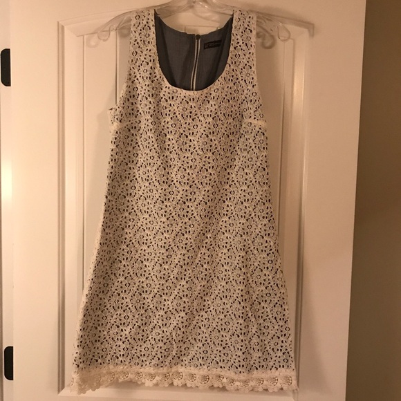 🌸Floral Lined Eyelet Dress - Picture 1 of 7